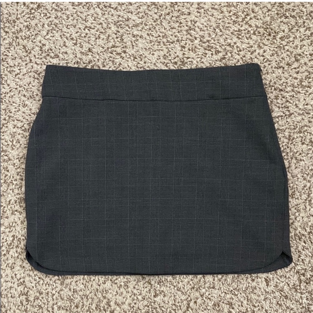 NWOT Zara Charcoal Plaid Mini Skirt